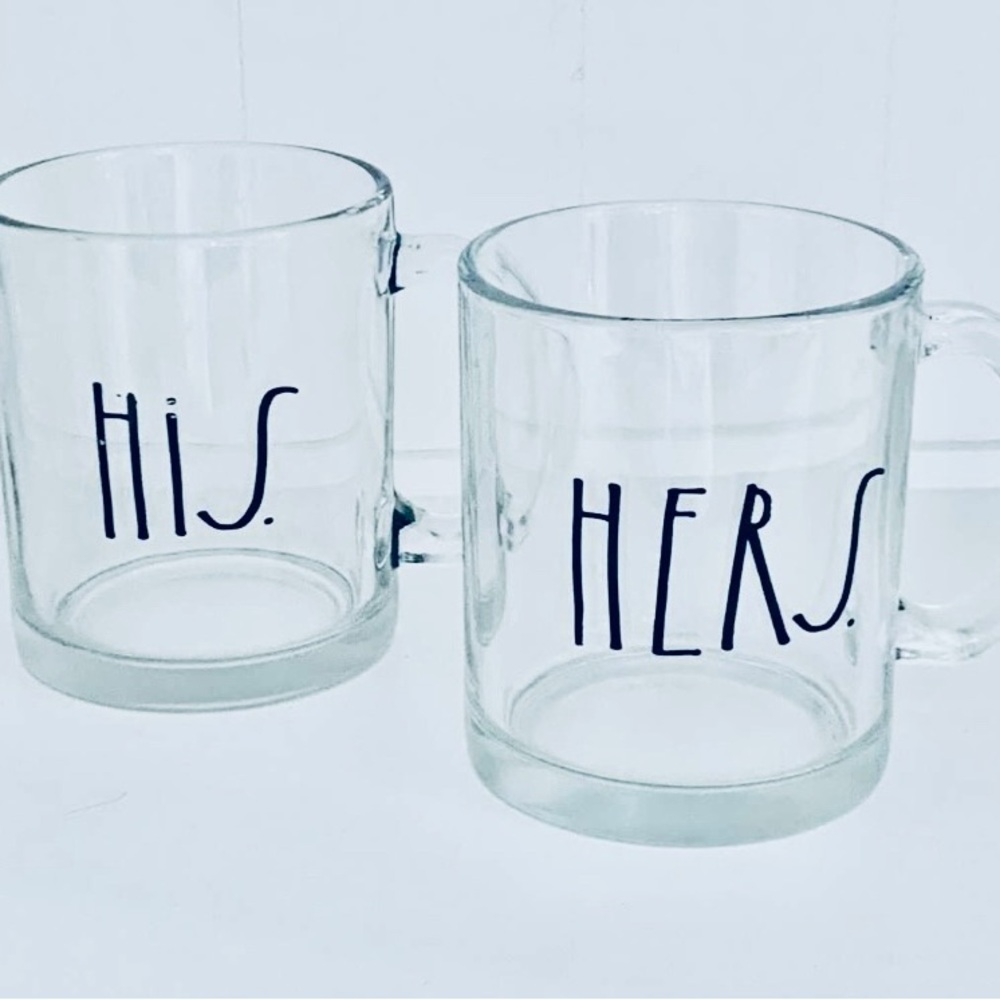 Rae Dunn Glass Mug Set